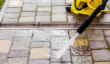 Jaką myjkę ciśnieniową wybrać? Poradnik dla początkujących